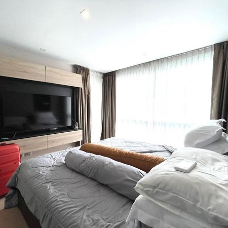 2 Bedrooms Near Pattaya Beach Kültér fotó