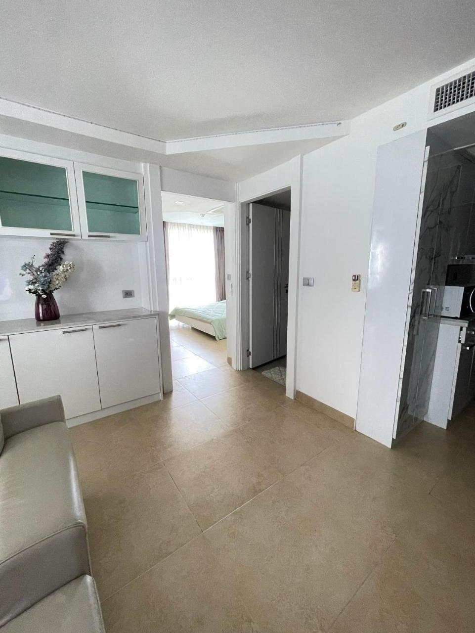 2 Bedrooms Near Pattaya Beach Kültér fotó
