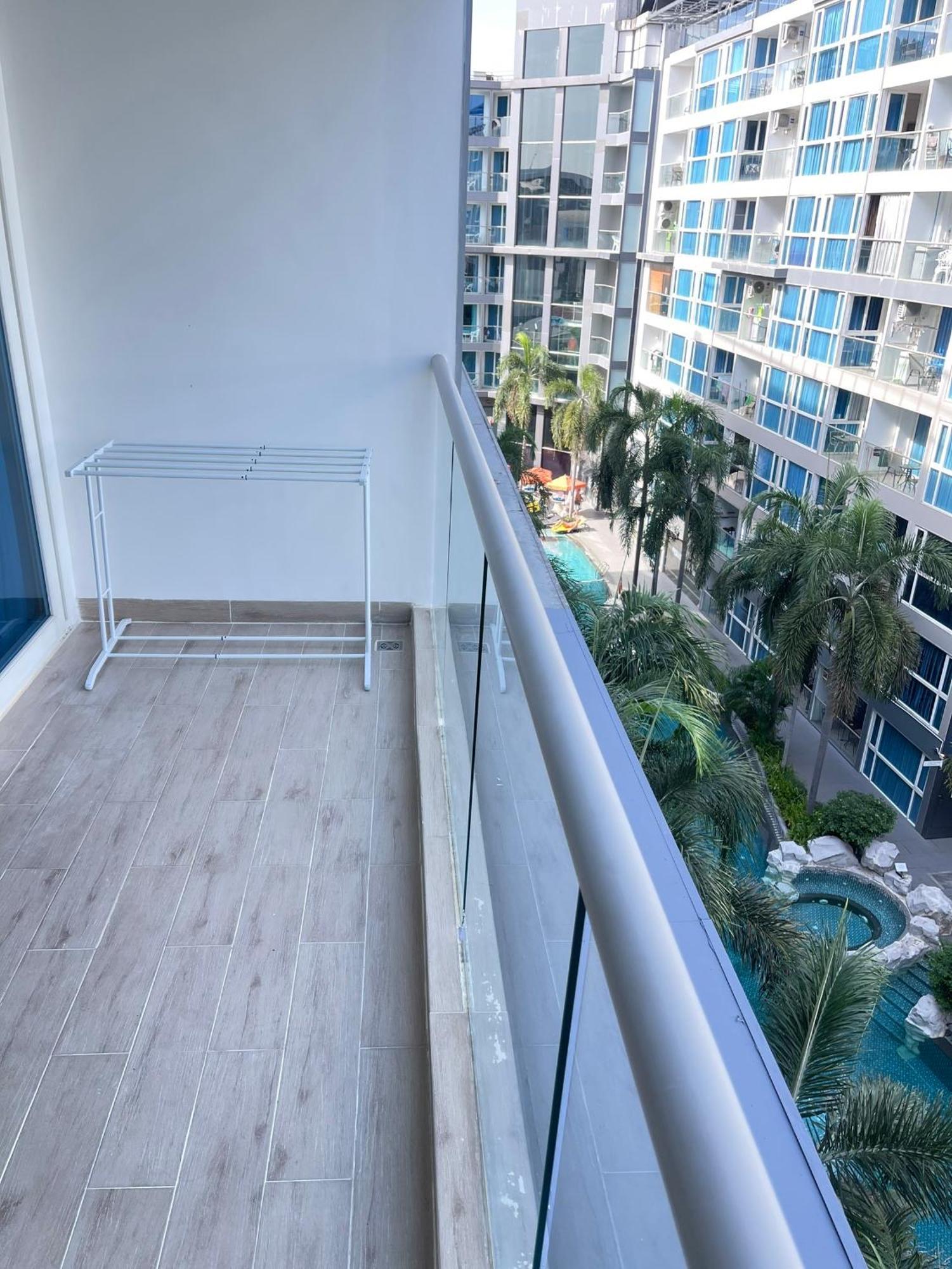 2 Bedrooms Near Pattaya Beach Kültér fotó