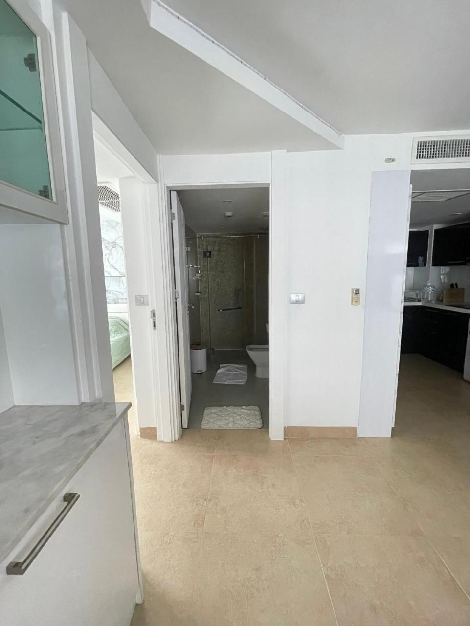 2 Bedrooms Near Pattaya Beach Kültér fotó